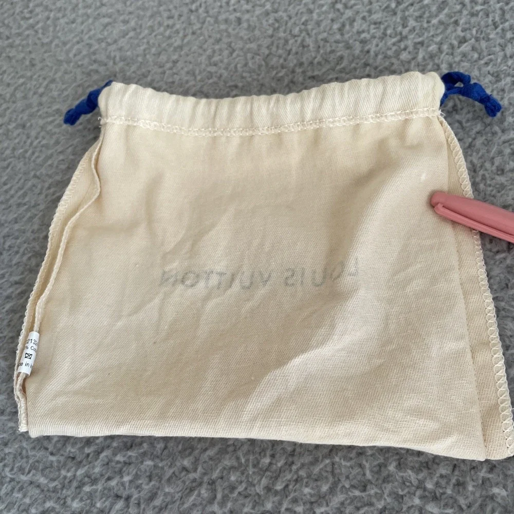 Louis Vuitton Dust Bag Cream Cotton Blue Drawstring Logo H7''x W8'' *Read Stains